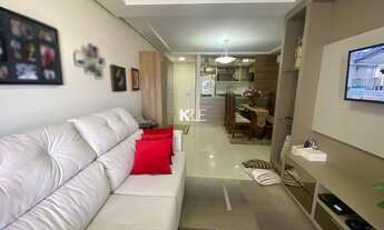 Imagem: Apartamento de 3 quartos, de frente, muito