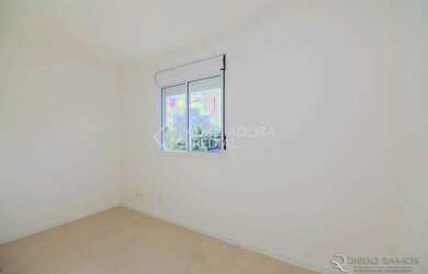 Imagem 12: PORTO ALEGRE - Apartamento Padrão - Jardim Carvalho