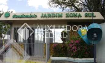 Imagem 2: PORTO ALEGRE - Apartamento Padrão - Cavalhada