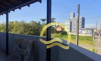 Imagem 4: Casa com 03 dormitórios a 40 metros do mar!