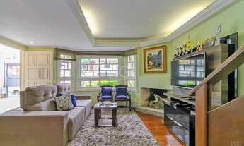 Imagem: Casa para Venda - 338m², 6 dormitórios