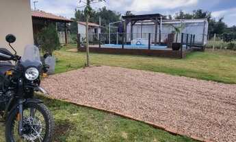 Imagem 3: Barbada!!! Lindo sítio com piscina, vista para lagoa e árvores frutíferas em condomínio