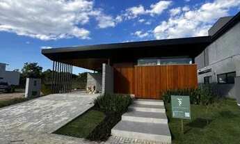 Imagem 6: Casa de condomínio sobrado para venda tem 276 metros quadrados com 3 quartos