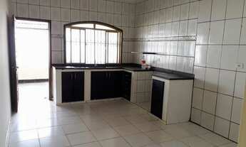 Imagem 4: Casa para aluguel tem 170 metros quadrados com 3 quartos em Vila Alzira - Aparecida de Goi