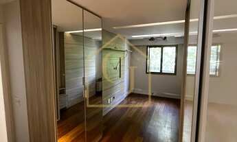 Imagem 7: Apartamento para venda tem 100 metros quadrados com 3 quartos totalmente reformado no Recr