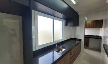 Imagem 7: Apartamento para aluguel possui 90 m2 com 03 quartos em Saraiva - Uberlândia - MG