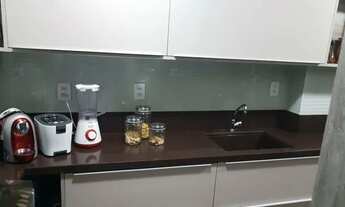 Imagem 6: Amplo apartamento duplex. PORTEIRA FECHADA