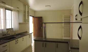 Imagem 4: JUNDIAÍ - Casa Padrão - VILA VIOTTO