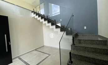 Imagem 3: Casa com 3 dormitórios à venda, 250 m² por R$ 1.660.000,00 - Vina Del Mar - Juiz de Fora/M