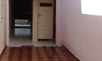 Imagem 2: Casa para aluguel possui 30 metros quadrados com 1 quarto, sala, cozinha, wc