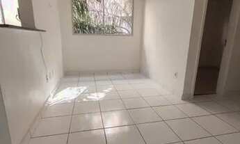 Imagem 4: Apartamento com 2 Quartos (sendo 1 suíte) no Centro de Lauro de Freitas