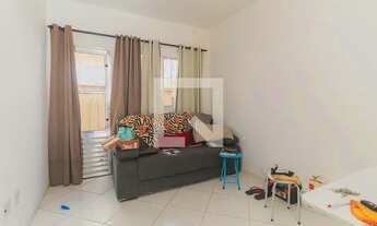 Imagem 2: Casa de Condomínio para Aluguel - Vila Brasileira, 2 Quartos, 60 m2