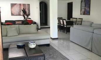 Imagem 2: Casa Térrea para locação possui 262 metros com 4 quartos, suites, piscina em Pina - Recife