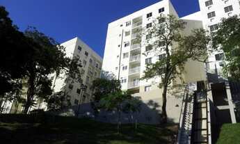 Imagem 2: Viva em um paraíso verde: Apartamento com varanda, 2 quartos, garagem e lazer completo