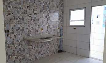 Imagem 2: Casa de condomínio para venda possui 48 metros quadrados com 2 quartos em Mirim - Praia Gr