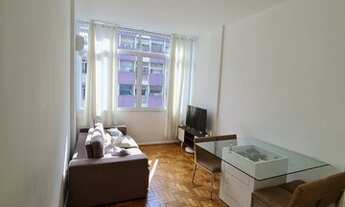 Imagem 2: Vendo - Excelente apartamento de dois quartos modernizado na Praça Saens Pena