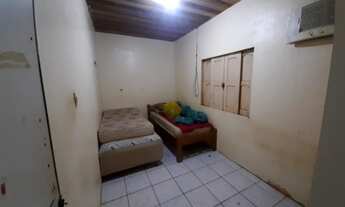 Imagem: Vende-se uma casa no bairro açaí