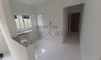 Imagem 4: Jacarei - Casa Padrão - Parque Imperial