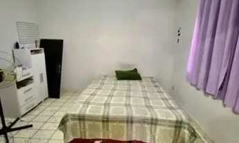 Imagem 4: Casa vazia, 2 quartos, Maravilhoso espaço, Próximo a Rua da Feira