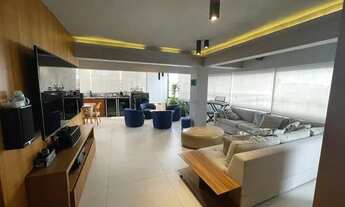 Imagem 4: Cobertura duplex para venda possui 318 metros quadrados com 4 quartos em Itaigara - Salvad