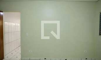 Imagem 4: Casa para Aluguel - Parque Alexandre, 1 Quarto, 38 m2