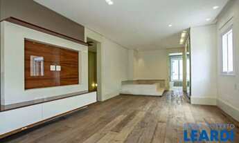 Imagem 7: CASA ASSOBRADADA - JARDIM EUROPA - SP