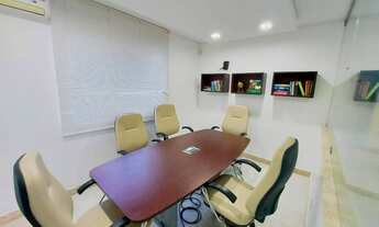 Imagem 4: Oportunidade Imperdível: Imóvel Comercial Mobiliado em Localização Nobre