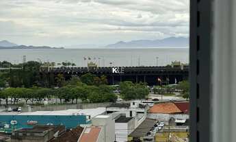 Imagem 3: Apartamento 02 dormitórios + dependência para alugar no Centro de Florianópolis SC
