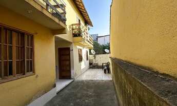 Imagem: Galo Branco Casa 2 Quartos Garagem