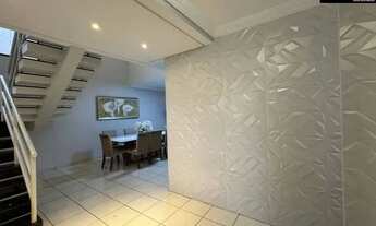 Imagem 3: Sobrado no Setor Coimbra, Alto Padrão, 4 Quartos sendo 2 Suítes, 3 Salas, Área Lazer, Lote