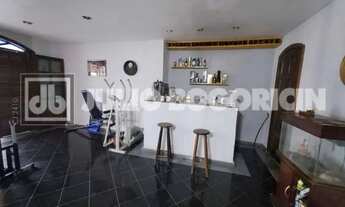 Imagem 5: Casa de rua : Linear / Residencial / Jardim Guanabara