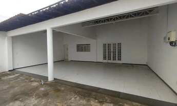 Imagem 2: Excelente Casa Residencial - Bairro Lourival Parente - 180 m²