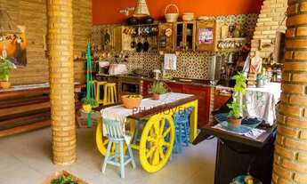 Imagem 6: Casa com 4 dormitórios sendo 2 suítes - Próximo a Praia do Francês