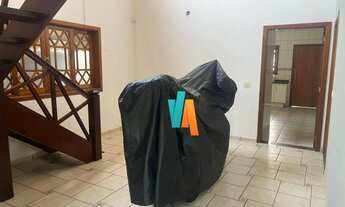 Imagem 4: Sobrado com 5 dormitórios, 289 m² - venda por R$ 1.790.000 ou aluguel por R$ 7.418/mês - J