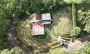 Imagem 4: Casa em Rua 5 - Alpes de Campos do Jordão - Campos do Jordão/SP