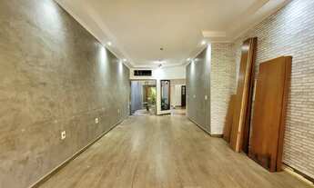 Imagem: Casa Térrea de uso misto - 4 Suítes