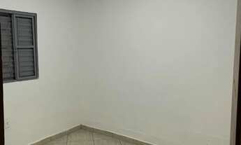 Imagem 5: Oportunidade Única: Casa com 4 Quartos e Lote de 390m² - Espaço de Sobra