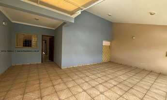 Imagem 2: Casa para Venda em Presidente Prudente, Vila Furquim, 4 dormitórios, 1 suíte, 2 banheiros