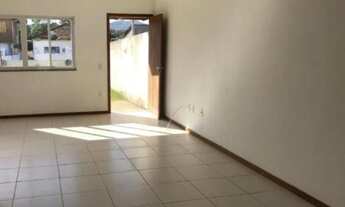 Imagem 7: Casa para venda tem 200 metros quadrados com 2 quartos