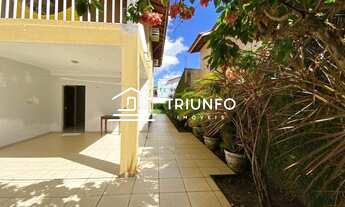 Imagem 6: Sobrado para venda possui 250 metros quadrados com 4 quartos em Parque Athenas - São Luís