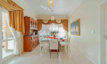 Imagem 3: Casa reformada no Alphaville 4. Agende sua visita e se encante!