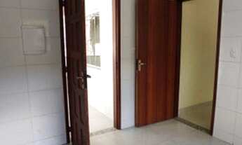 Imagem 7: Casa com 2 dormitórios para alugar, 170 m² por R$ 900,00/mês - Bnh - Magé/RJ