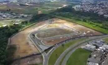 Imagem 6: Casa de condomínio para venda tem 600 metros quadrados em Urbanova - São José dos Campos