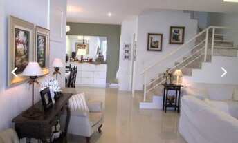 Imagem 6: Casa de condomínio para aluguel e venda tem 257 metros quadrados com 4 quartos