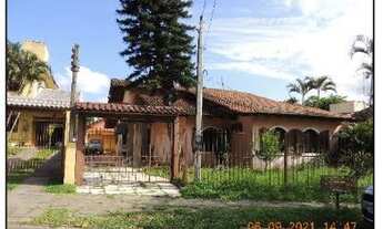 Imagem 3: Casa para venda tem 226 metros quadrados com 3 quartos em Porto Alegre - RS