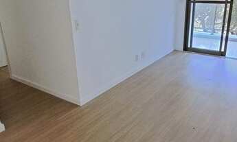 Imagem 2: Apartamento para venda possui 61 metros quadrados com 2 quartos em Tijuca - Rio de Janeiro