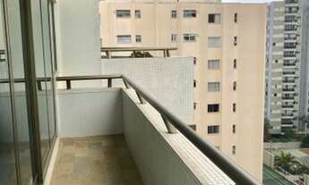 Imagem 6: Vende-se apto na Aclimação com 3 suítes e localização privilegiada em andar alto