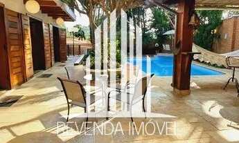 Imagem 4: Casa com 800m e 5 quartos no Jardim Leonor