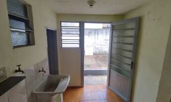 Imagem 6: Casa térrea nos fundos com quintal e 01 vaga