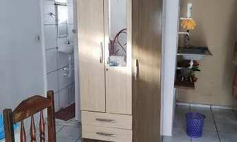 Imagem 7: Quitinete Quarto com aluguel por R$700 /mês